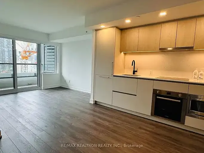 609 Sherbourne St #1201 — Photo 3