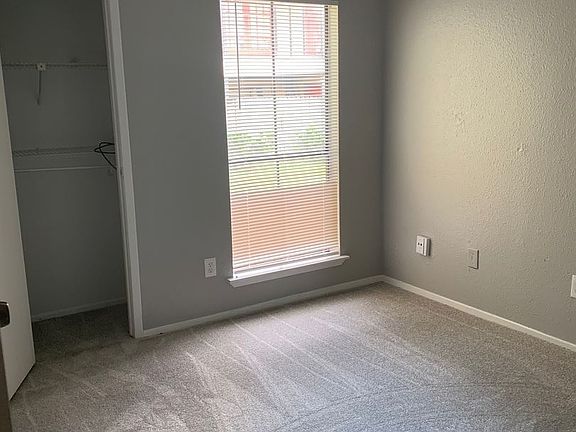 3rd image of 13480 S Thorntree Dr APT 305