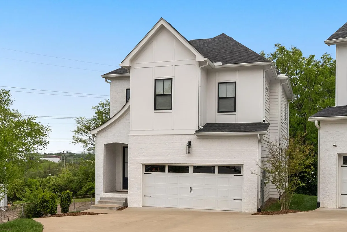 Property Photo - 500B Waycross Dr