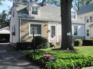 125 Larkspur St, Springfield, MA 01108