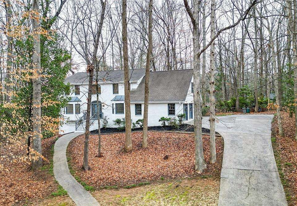 1st image of 2414 Cedar Wood Ct