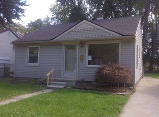 6631 Harding St, Taylor, MI 48180