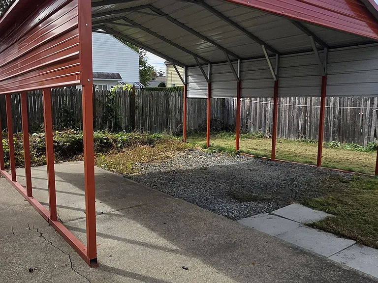372 W Academy St — Photo 28