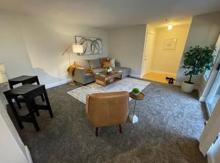 300 N 130th St UNIT 6101, Seattle, WA 98133