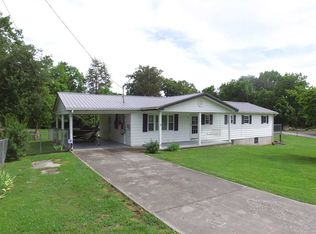 118 Elizabeth St, Bean Station, TN 37708