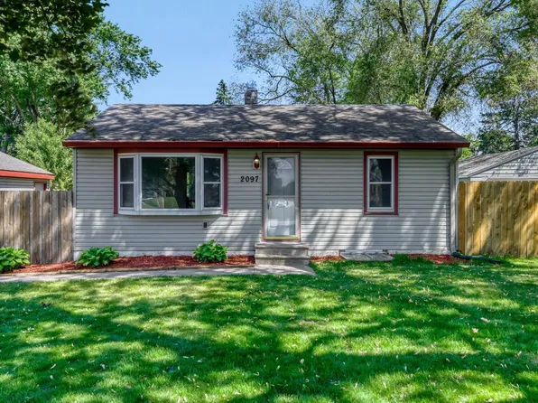 2097 Pinewood Dr, Mounds View, MN 55112