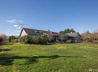 51 Riverview Dr, Sequim, WA 98382