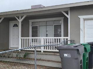 581 E Hoffer St, Banning, CA 92220