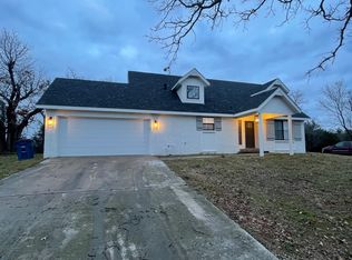 713 S Woodbine Dr, Sapulpa, OK 74066