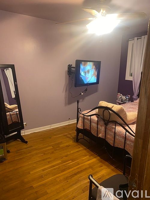 2nd image of 1463 W 114th Pl