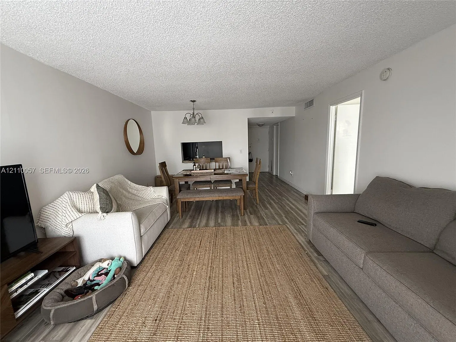 Clinton Condo — Photo 2