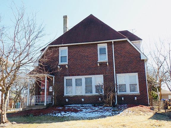 2nd image of 1009 Argonne Dr