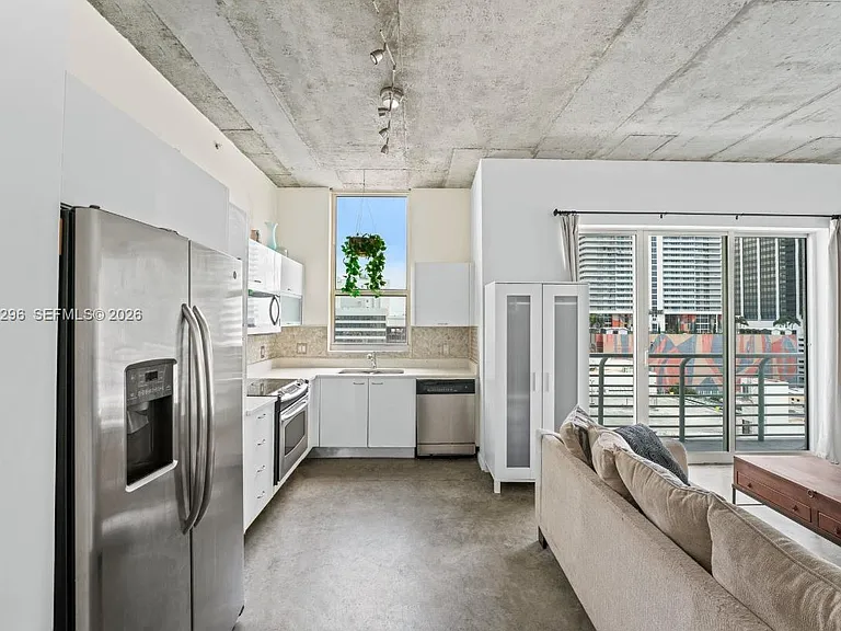 133 NE 2nd Ave #1112 — Photo 3