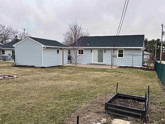 4th image of 245 Ridge Avenue