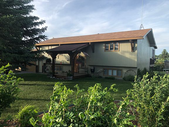 3rd image of 624 N 10th St