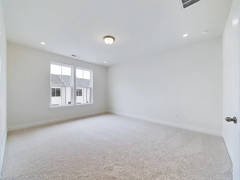 4211 Alexander View Dr — Photo 17