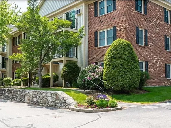 3 Northbrook Drive #303, Manchester, NH 03102