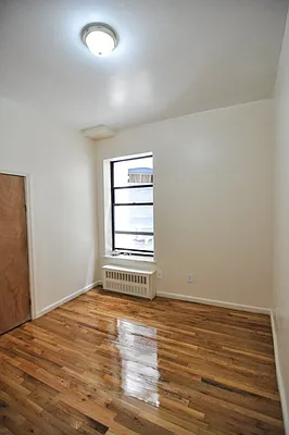 Rented by Bohemia Realty Group | media 6