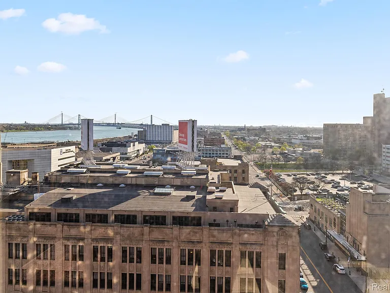 525 W Lafayette Blvd #13C — Photo 15