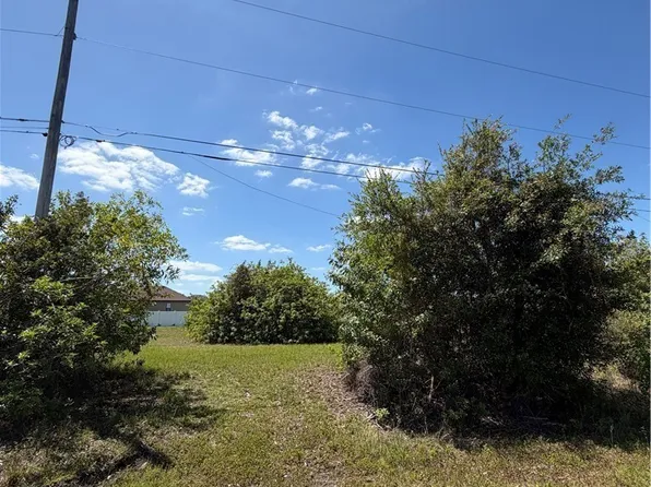 2926 NW 11th Ter, Cape Coral, FL 33993