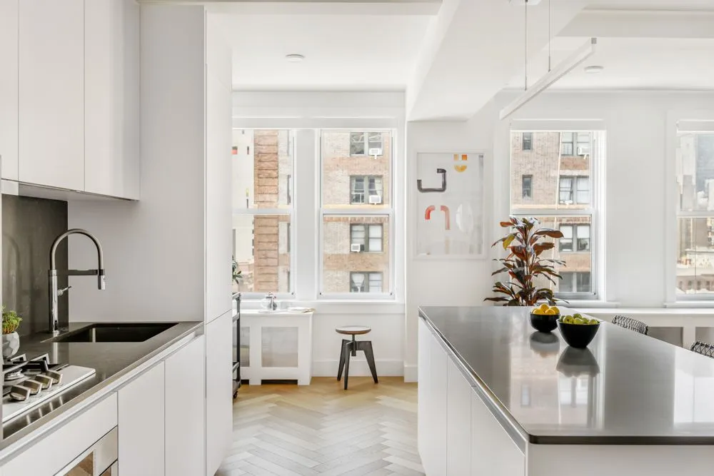 The Petersfield at 301 East 21st Street in Gramercy Park : Sales ...