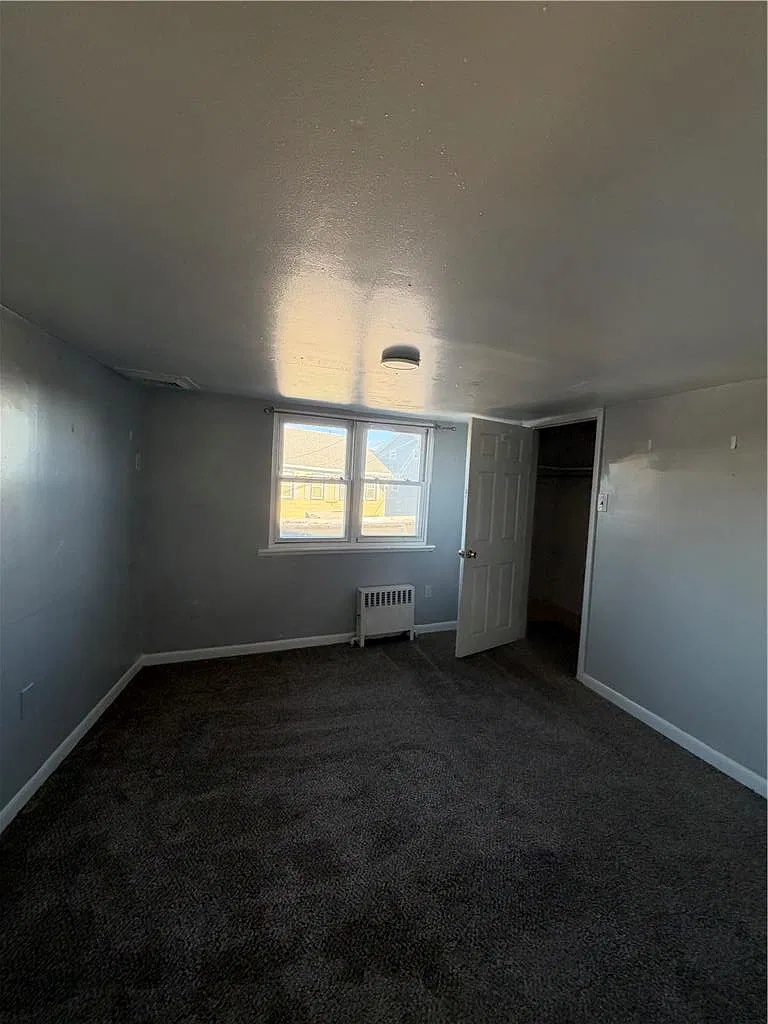 3 bed, 1.0 bath, 700 sqft, $1,350 — Photo 4