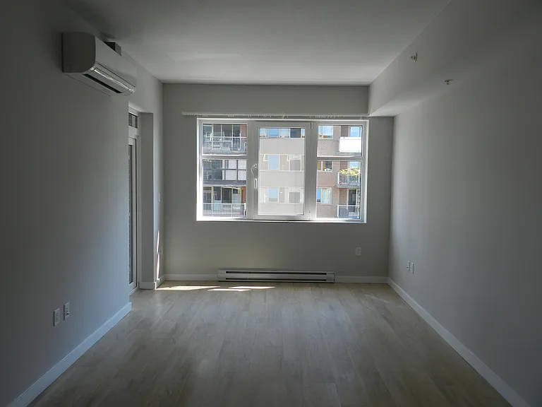 17 Prince St #302 — Photo 3