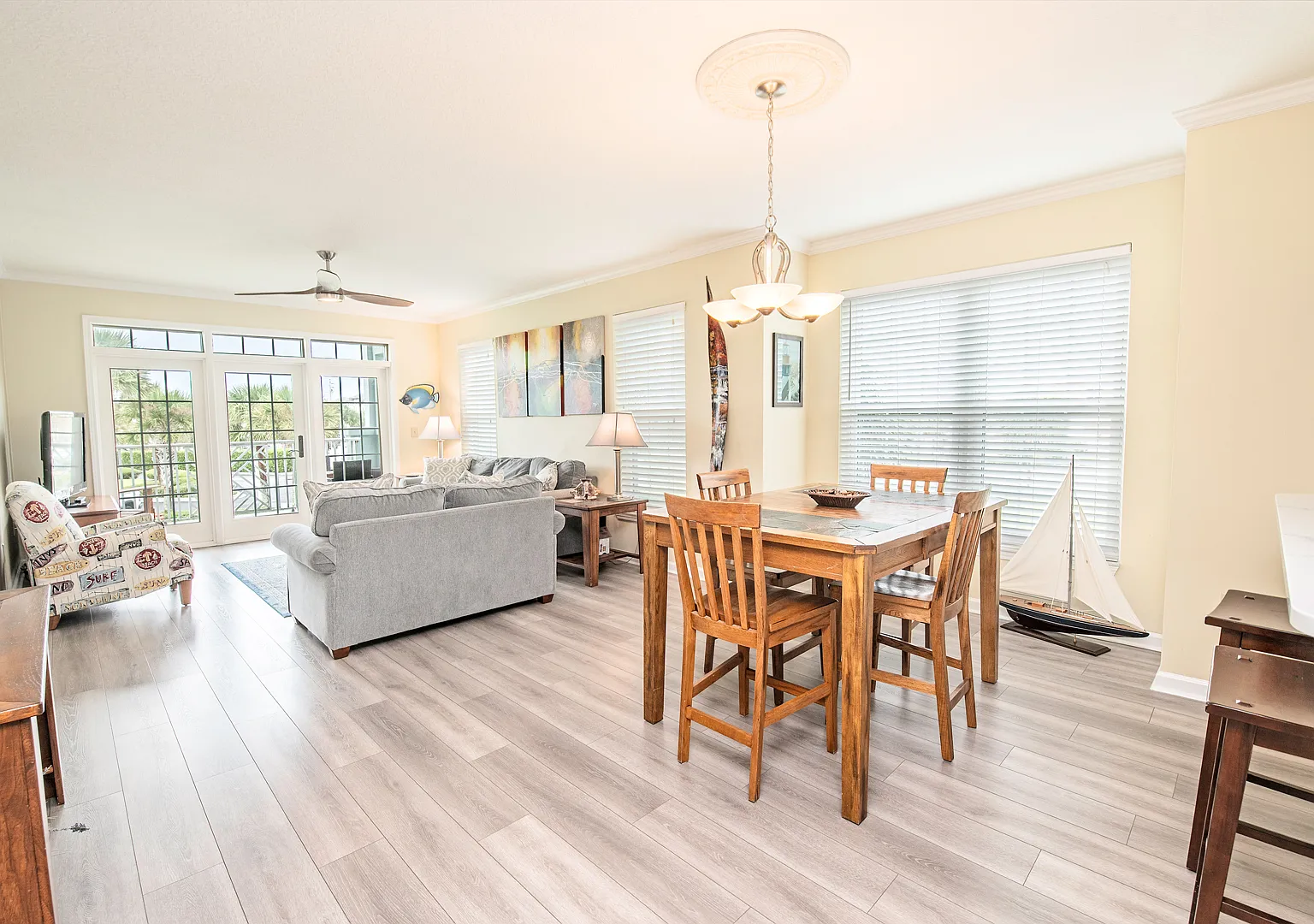 3 bed, 1464 sqft, $3,200 — Photo 4