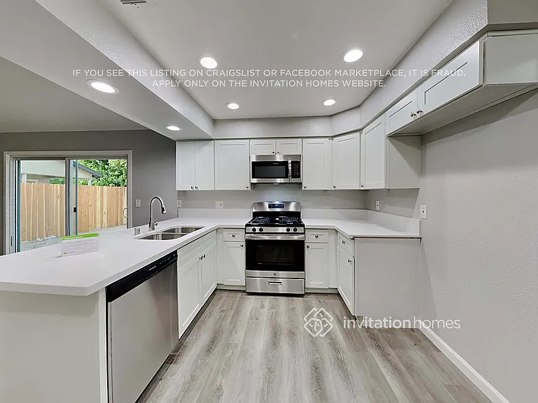 6716 Donerail Dr — Photo 9