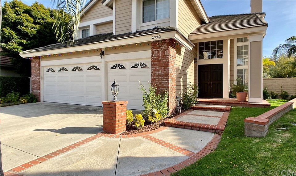 1st image of 21862 Las Nubes Dr