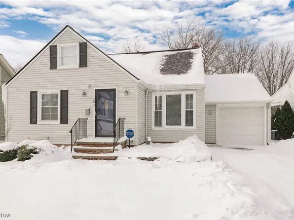 1304 Irene Rd, Lyndhurst, OH 44124