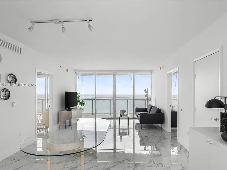 465 Brickell Ave #5505 — Photo 5