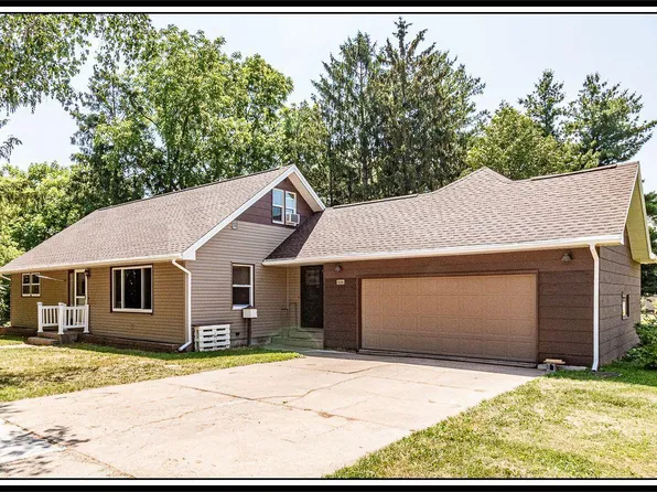 600 BRUCE STREET, New London, WI 54961
