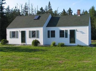 208 Bay Rd, Brooklin, ME 04616