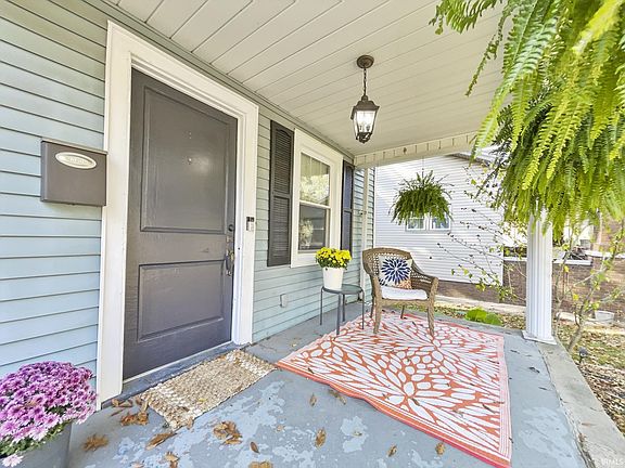 5th image of 1015 Ravenswood Dr
