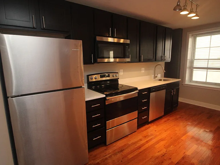 21 S. Calvert St. — Photo 7