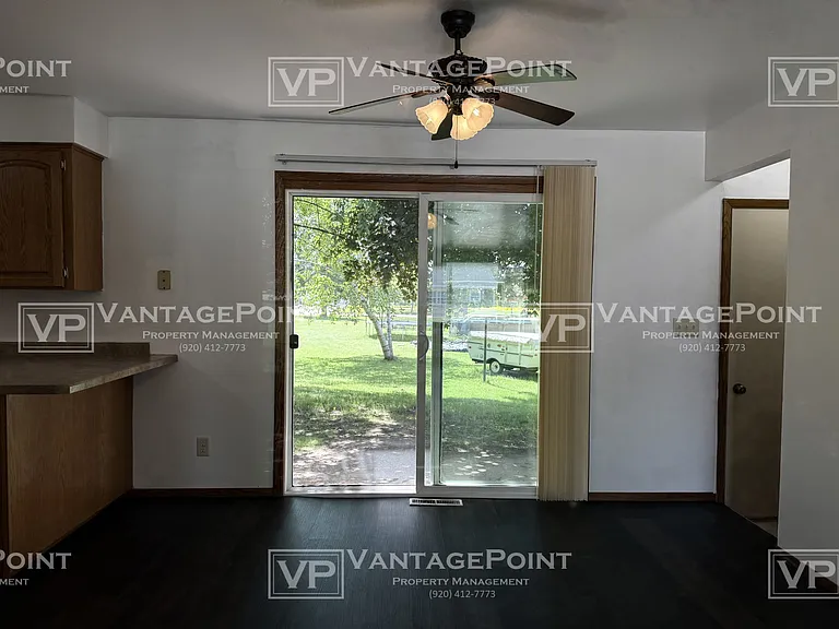 501 Tampa Way — Photo 5
