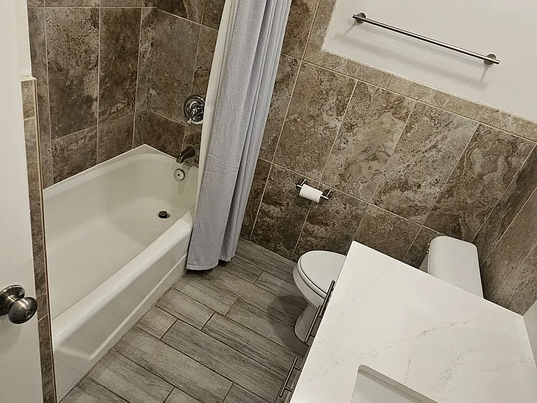 130 NW 57th St #130 — Photo 29