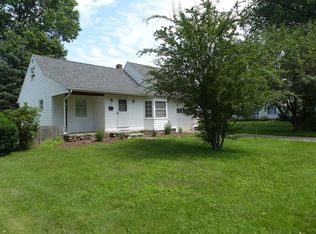 57 Monroe St, Agawam, MA 01001