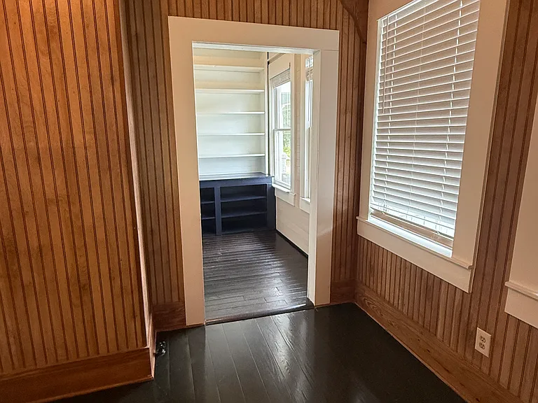 503 Jefferson St — Photo 18