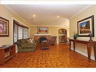 3rd image of 1256 Connecticut Dr