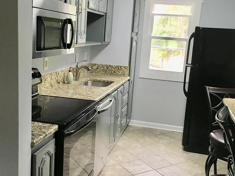 7144 Ohio Ave #C — Photo 6