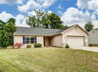 2706 Canbury Dr, Fort Wayne, IN 46808