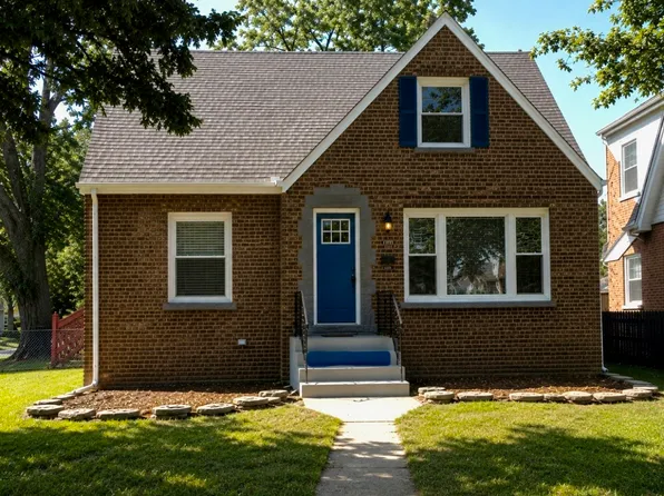 11056 S Sangamon St, Chicago, IL 60643