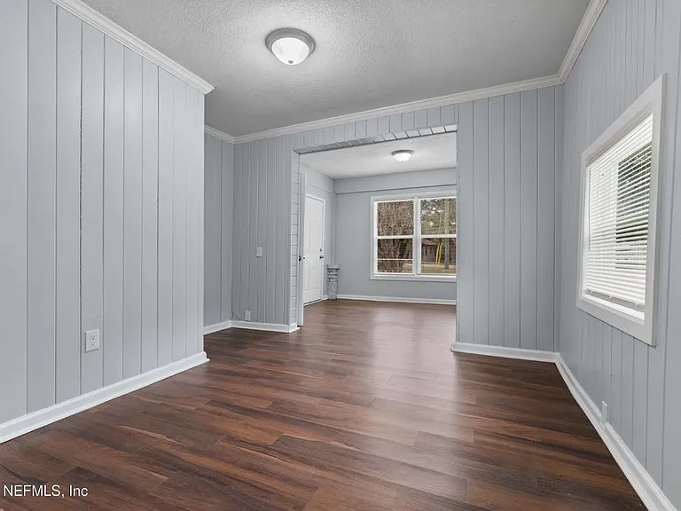 352 Golfair Blvd — Photo 12