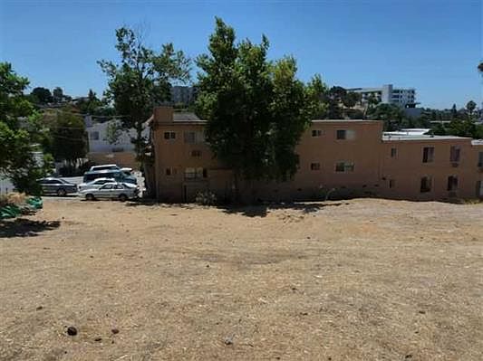 4th image of 4336 53rd St