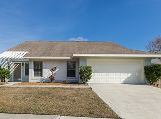 1611 Bent Pine Way, Brandon, FL 33511