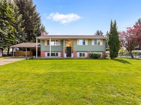 16554 119th Ave SE