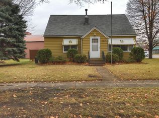 203 Ash Ave N, New Richland, MN 56072