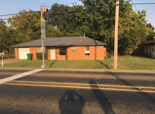 609 S Washington St, Pilot Point, TX 76258